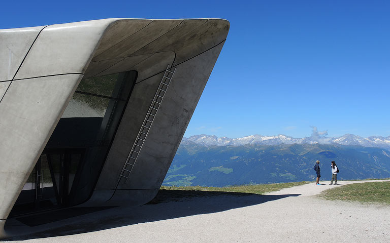 Messner Mountain Museum – Plan de Corones (niem. Kronplatz) | Dolomiti di Braies